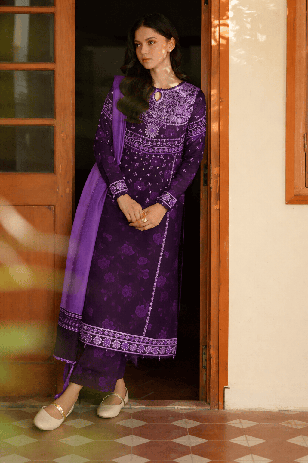 (194) Farasha Meline Powder Plum Suit | Premium Viscose & Twill Shawl - Image 5