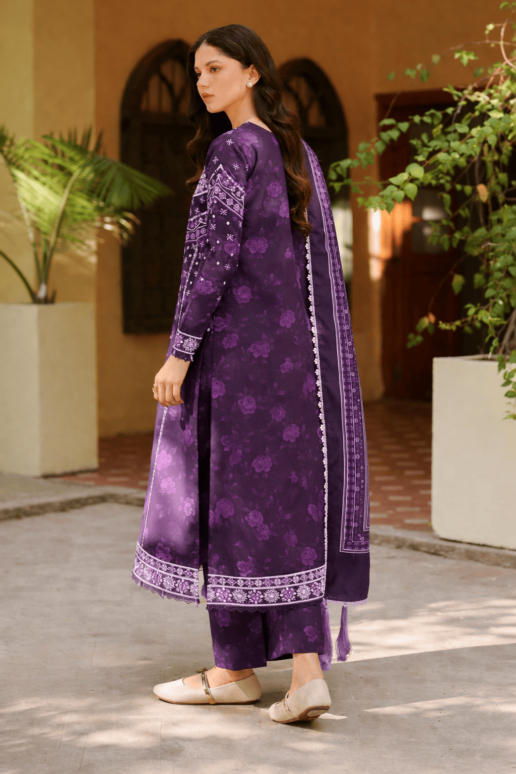 (194) Farasha Meline Powder Plum Suit | Premium Viscose & Twill Shawl - Image 4